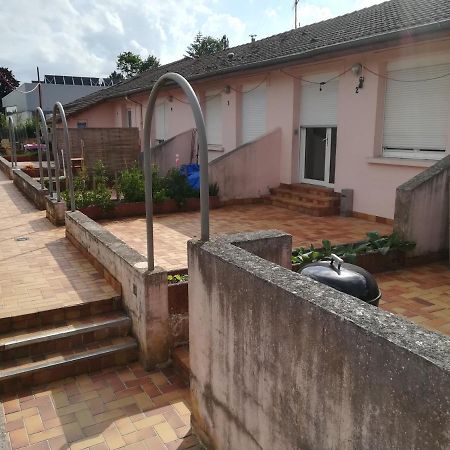 Logement de plein pied à MIRECOURT Esterno foto